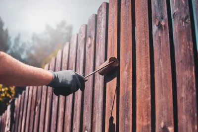 Pintura para madera exterior consejos y recomendaciones